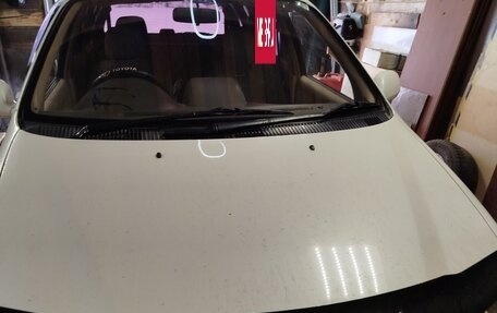 Toyota Ipsum II, 2000 год, 600 000 рублей, 3 фотография