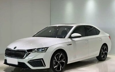 Skoda Octavia IV, 2023 год, 2 250 000 рублей, 1 фотография
