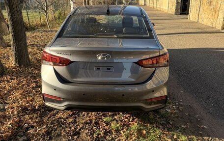 Hyundai Solaris II рестайлинг, 2018 год, 1 218 000 рублей, 7 фотография