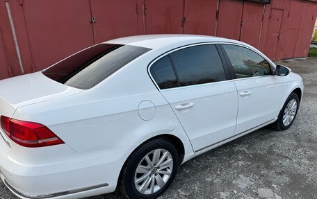 Volkswagen Passat B7, 2011 год, 850 000 рублей, 4 фотография