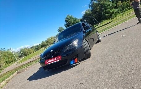 BMW 5 серия, 2004 год, 1 150 000 рублей, 2 фотография