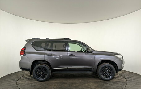 Toyota Land Cruiser Prado 150 рестайлинг, 2018 год, 4 150 000 рублей, 4 фотография