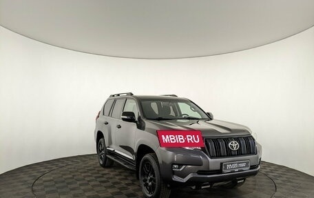 Toyota Land Cruiser Prado 150 рестайлинг, 2018 год, 4 150 000 рублей, 3 фотография