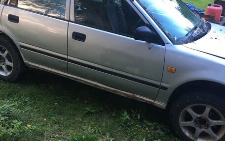 Nissan Avenir II, 1995 год, 70 000 рублей, 4 фотография