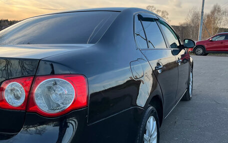 Volkswagen Jetta VII, 2010 год, 570 000 рублей, 5 фотография