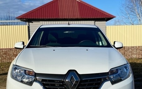 Renault Logan II, 2020 год, 1 050 000 рублей, 2 фотография