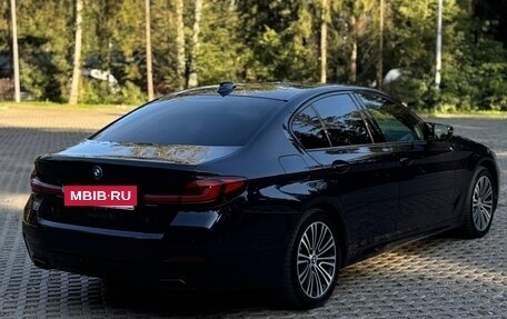 BMW 5 серия, 2018 год, 2 420 000 рублей, 3 фотография