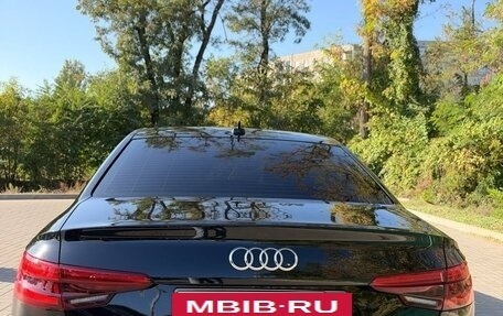 Audi A4, 2017 год, 2 150 000 рублей, 4 фотография