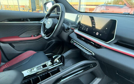 Geely Coolray I, 2024 год, 2 165 000 рублей, 9 фотография