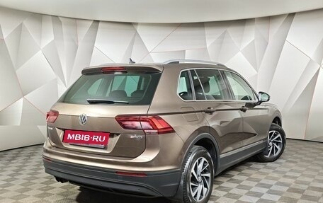 Volkswagen Tiguan II, 2018 год, 2 045 000 рублей, 2 фотография