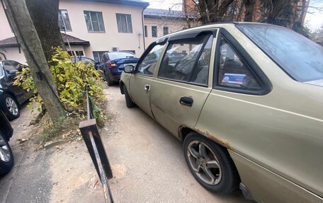 Daewoo Nexia I рестайлинг, 2008 год, 100 000 рублей, 3 фотография