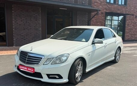 Mercedes-Benz E-Класс, 2010 год, 1 270 000 рублей, 3 фотография