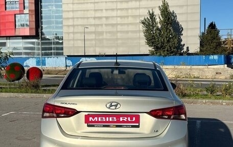 Hyundai Solaris II рестайлинг, 2018 год, 950 000 рублей, 4 фотография
