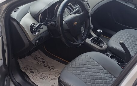 Chevrolet Cruze II, 2012 год, 630 000 рублей, 7 фотография