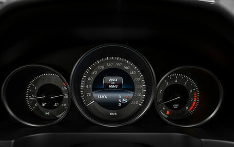 Mercedes-Benz E-Класс, 2015 год, 2 200 000 рублей, 13 фотография