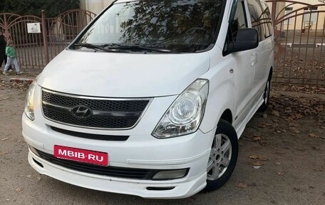 Hyundai Grand Starex Grand Starex I рестайлинг 2, 2008 год, 1 600 000 рублей, 2 фотография