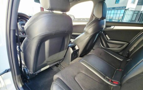 Audi A4, 2012 год, 2 000 000 рублей, 7 фотография