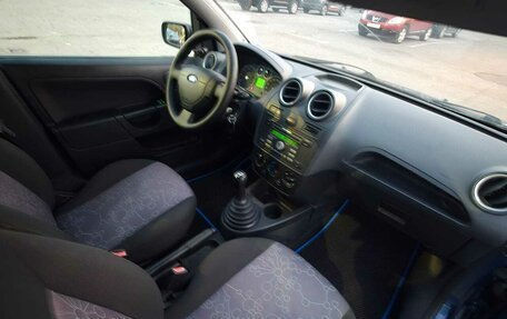 Ford Fiesta, 2007 год, 375 000 рублей, 3 фотография