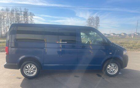 Volkswagen Caravelle T5, 2013 год, 1 450 000 рублей, 4 фотография