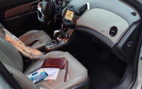 Chevrolet Cruze II, 2013 год, 650 000 рублей, 7 фотография
