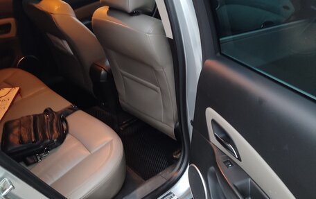 Chevrolet Cruze II, 2013 год, 650 000 рублей, 9 фотография