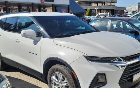 Chevrolet Blazer III, 2021 год, 2 300 000 рублей, 3 фотография