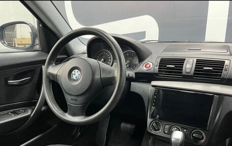 BMW 1 серия, 2011 год, 730 000 рублей, 3 фотография