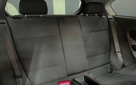 BMW 1 серия, 2011 год, 730 000 рублей, 2 фотография