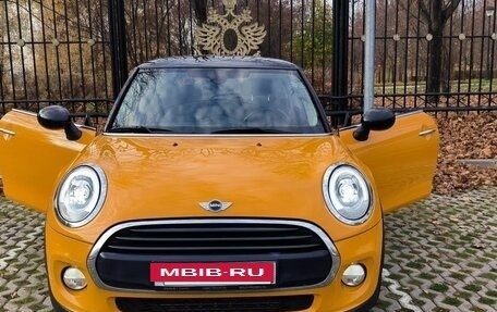 MINI Hatch, 2016 год, 1 650 000 рублей, 5 фотография