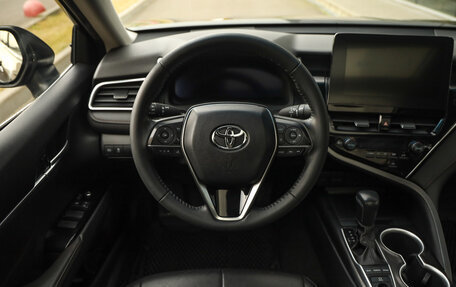 Toyota Camry, 2023 год, 3 199 000 рублей, 12 фотография