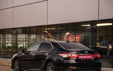 Toyota Camry, 2023 год, 3 199 000 рублей, 8 фотография