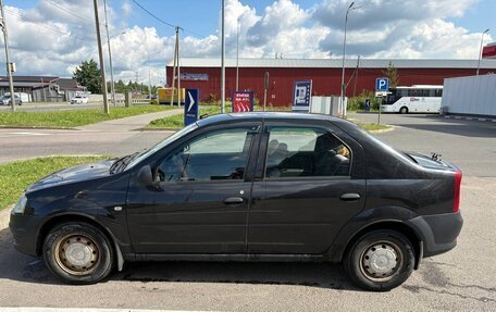 Renault Logan I, 2013 год, 355 000 рублей, 1 фотография