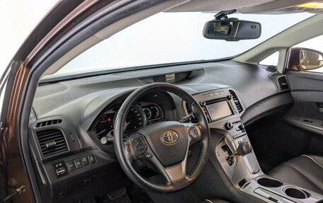 Toyota Venza I, 2013 год, 2 350 000 рублей, 16 фотография