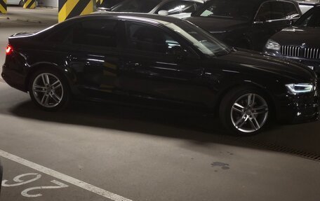 Audi A4, 2014 год, 2 350 000 рублей, 3 фотография