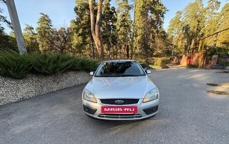 Ford Focus II рестайлинг, 2006 год, 450 000 рублей, 2 фотография