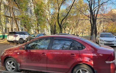 Volkswagen Polo VI (EU Market), 2011 год, 585 000 рублей, 2 фотография