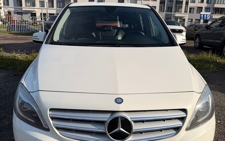 Mercedes-Benz B-Класс, 2013 год, 1 249 000 рублей, 3 фотография