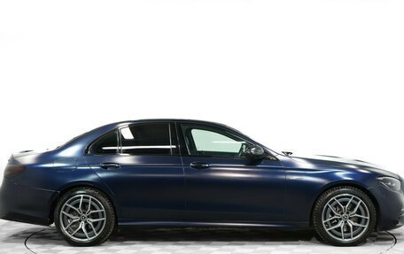 Mercedes-Benz E-Класс, 2021 год, 4 350 000 рублей, 4 фотография