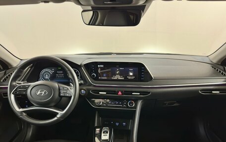 Hyundai Sonata VIII, 2021 год, 2 600 000 рублей, 5 фотография