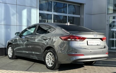 Hyundai Elantra VI, 2017 год, 990 000 рублей, 5 фотография