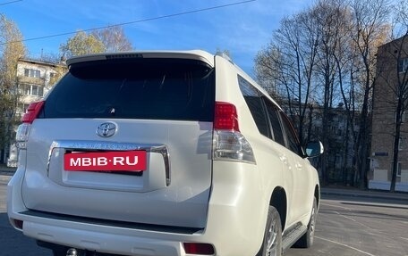 Toyota Land Cruiser Prado 150 рестайлинг, 2009 год, 2 300 000 рублей, 4 фотография