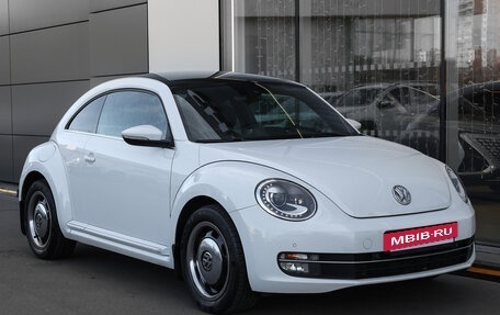 Volkswagen Beetle, 2015 год, 1 798 000 рублей, 3 фотография