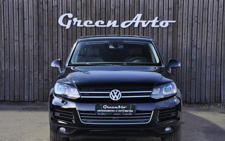 Volkswagen Touareg III, 2011 год, 1 530 000 рублей, 8 фотография