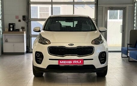 KIA Sportage IV рестайлинг, 2018 год, 2 050 000 рублей, 2 фотография