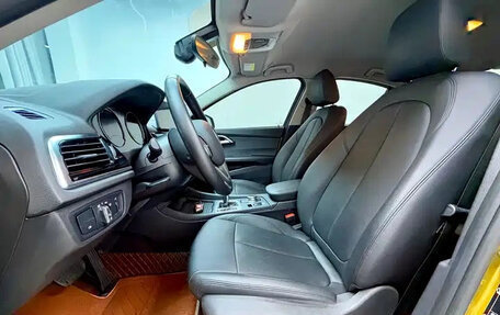 BMW 1 серия, 2022 год, 1 775 000 рублей, 10 фотография