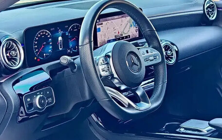 Mercedes-Benz A-Класс, 2022 год, 1 438 800 рублей, 5 фотография