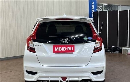Honda Fit III, 2017 год, 1 050 787 рублей, 6 фотография