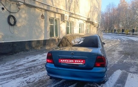 Opel Vectra B рестайлинг, 1998 год, 110 000 рублей, 4 фотография