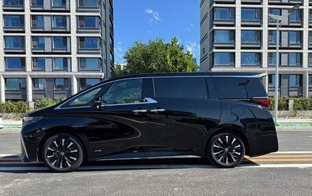 Toyota Alphard, 2025 год, 10 200 018 рублей, 2 фотография