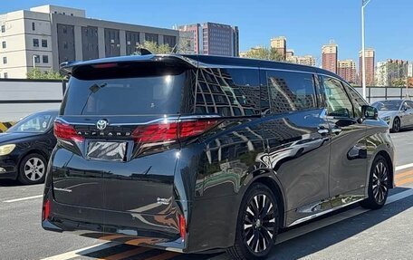 Toyota Alphard, 2025 год, 10 200 018 рублей, 4 фотография